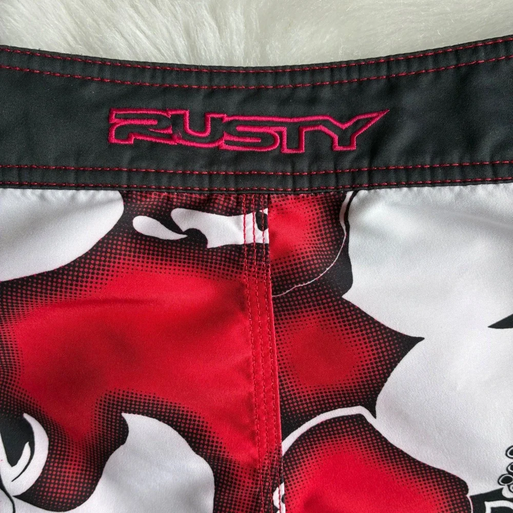 Rusty boardshorts bold